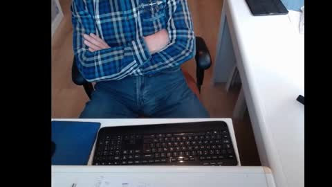 dutchpornking2 online show from March 9, 2025, 4:22 pm