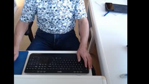 dutchpornking2 online show from September 28, 2025, 7:25 am