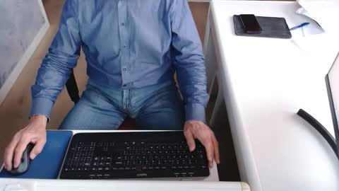 dutchpornking2 online show from October 6, 2025, 6:55 am