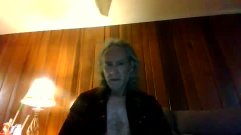 dyankee68 online show from December 14, 2025, 12:43 pm
