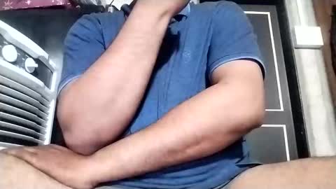 Snapshot of dyccc chatting on March 15, 2026, 5:52 pm Rockhandsome online show from March 15, 2026, 5:52 pm