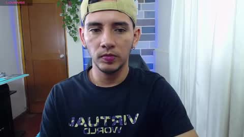 Dylan online show from December 17, 2024, 7:26 pm