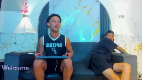 Snapshot of dylan_vanni chatting on June 18, 2026, 4:02 am Dylan online show from June 18, 2026, 4:02 am