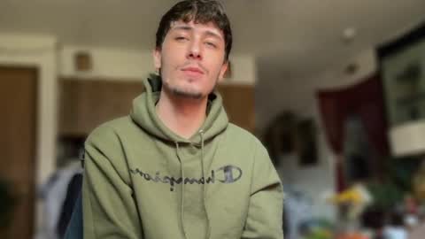 Dylan Daniel 7.8 online show from September 12, 2025, 5:35 pm