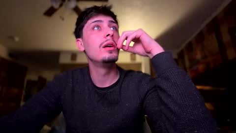 Dylan Daniel 7.8 online show from March 25, 2026, 7:14 am