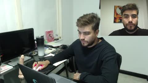 Snapshot of dylanhot10 chatting on December 5, 2024, 11:07 pm dylanhot10 online show from December 5, 2024, 11:07 pm