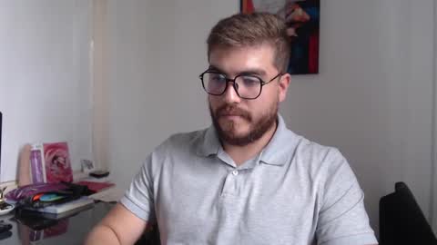 Snapshot of dylanhot10 chatting on February 24, 2025, 9:41 pm dylanhot10 online show from February 24, 2025, 9:41 pm