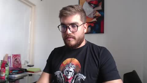 Snapshot of dylanhot10 chatting on February 28, 2025, 8:18 pm dylanhot10 online show from February 28, 2025, 8:18 pm