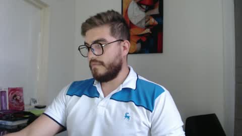 Snapshot of dylanhot10 chatting on March 1, 2025, 10:31 pm dylanhot10 online show from March 1, 2025, 10:31 pm