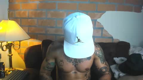 D Y L A N online show from March 9, 2025, 1:35 am