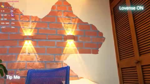 D Y L A N online show from November 2, 2025, 6:43 pm