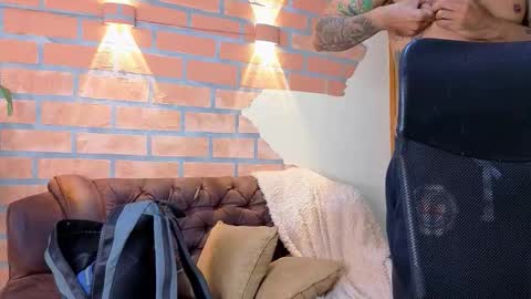 D Y L A N online show from March 9, 2026, 2:04 am