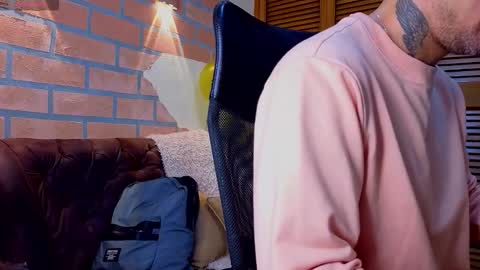 D Y L A N online show from March 25, 2026, 2:17 am