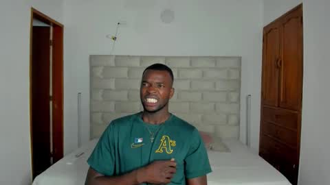 Snapshot of dylantaylor_1 chatting on February 9, 2026, 3:21 am Dylan Taylor online show from February 9, 2026, 3:21 am