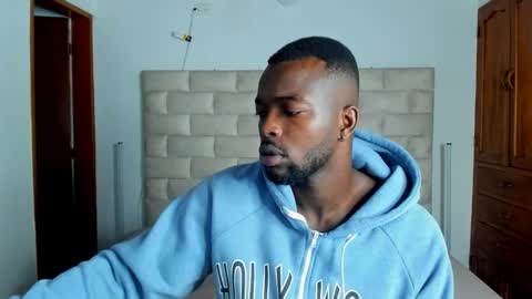 Snapshot of dylantaylor_1 chatting on February 28, 2026, 3:51 am Dylan Taylor online show from February 28, 2026, 3:51 am