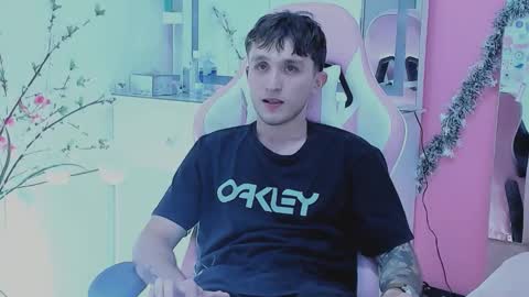 Snapshot of dylanwhite23 chatting on January 6, 2026, 4:38 am ---DYLAN--- online show from January 6, 2026, 4:38 am