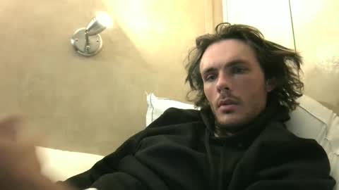 dylp400 online show from December 7, 2024, 12:35 pm