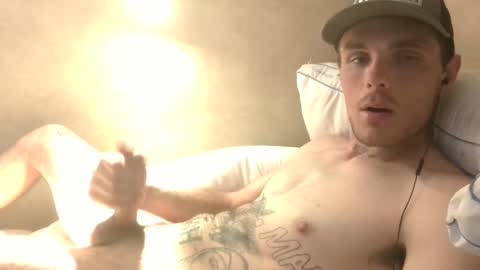 dylp400 online show from February 4, 2025, 2:39 am