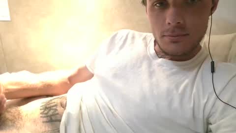 dylp400 online show from February 12, 2025, 2:24 am