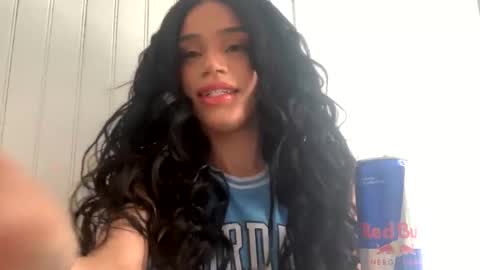 Snapshot of dynasty313 chatting on December 22, 2024, 6:04 pm Dynasty online show from December 22, 2024, 6:04 pm