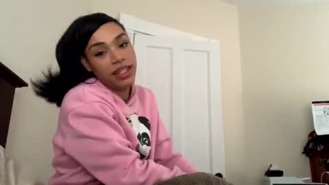 Snapshot of dynasty313 chatting on February 18, 2025, 7:09 pm Dynasty online show from February 18, 2025, 7:09 pm