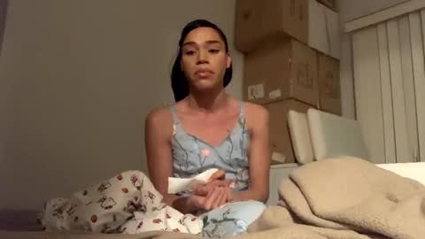 Snapshot of dynasty313 chatting on February 23, 2025, 12:41 am Dynasty online show from February 23, 2025, 12:41 am