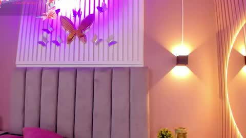 Juana online show from March 12, 2025, 6:33 pm