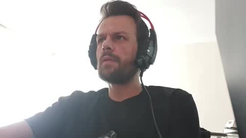 Snapshot of eaglecrm chatting on March 22, 2026, 10:07 am eaglecrm online show from March 22, 2026, 10:07 am