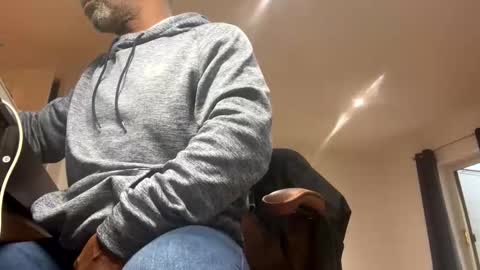 easternjerk online show from November 10, 2025, 6:07 pm