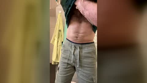 French Guy online show from December 22, 2025, 12:35 pm