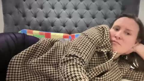 Snapshot of eatmypie69 chatting on February 16, 2025, 6:10 pm Nadia Ferreira  online show from February 16, 2025, 6:10 pm