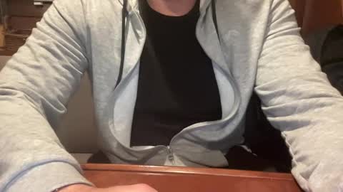 ebnk15 online show from November 7, 2025, 9:15 pm