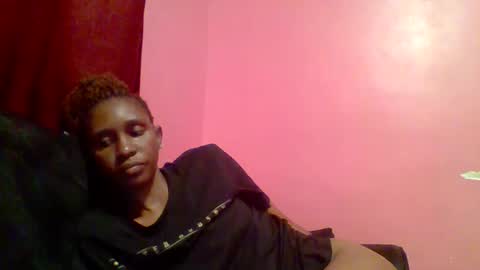 Ebon Fantasy1s online show from June 5, 2026, 12:39 am