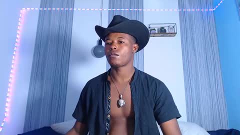 Chris Palaz  online show from December 21, 2025, 4:08 am