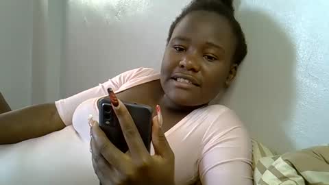 Queen online show from February 21, 2026, 9:10 am