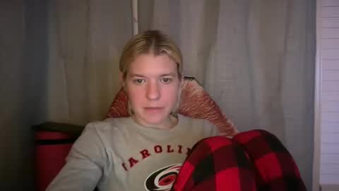 americnbarbie online show from November 14, 2025, 1:37 am