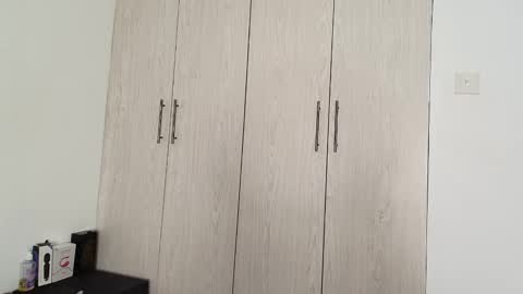 Angelina online show from November 8, 2025, 8:03 am