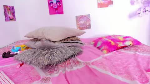 ebony_cute9 online show from March 1, 2025, 11:04 pm