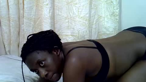 Snapshot of ebony_dessy chatting on May 7, 2026, 10:09 am Desire online show from May 7, 2026, 10:09 am