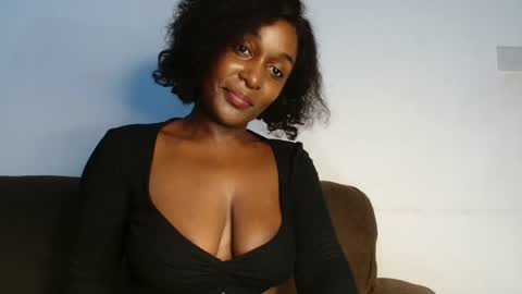 ebony online show from September 28, 2025, 9:42 pm