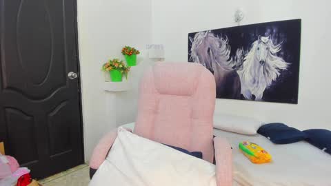 Snapshot of ebony_katterin chatting on December 25, 2024, 3:38 pm ebony_katterin online show from December 25, 2024, 3:38 pm
