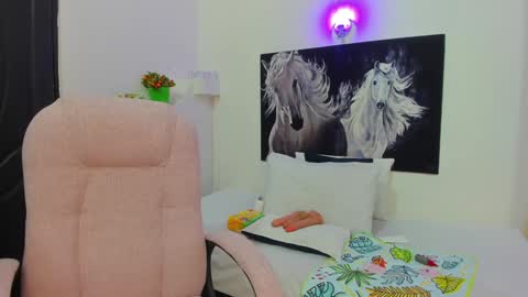 Snapshot of ebony_katterin chatting on December 26, 2024, 7:27 pm ebony_katterin online show from December 26, 2024, 7:27 pm