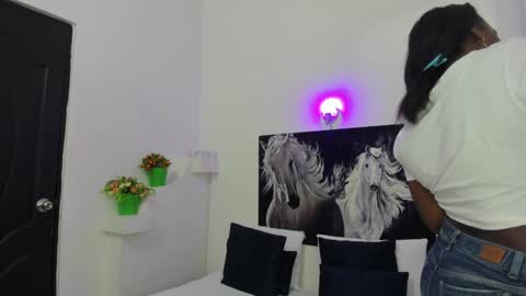 Snapshot of ebony_katterin chatting on January 26, 2025, 2:30 pm ebony_katterin online show from January 26, 2025, 2:30 pm