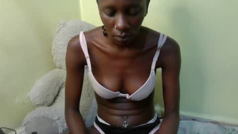 Snapshot of ebony_lisaaa chatting on February 23, 2026, 6:49 pm ebony_lisaaa online show from February 23, 2026, 6:49 pm