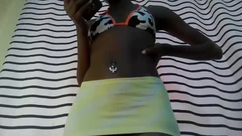 Snapshot of ebony_lisaaa chatting on March 1, 2026, 7:32 am ebony_lisaaa online show from March 1, 2026, 7:32 am