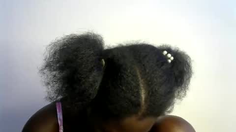 ebony_lynne online show from April 29, 2026, 9:35 am