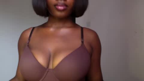delilah online show from April 29, 2026, 11:03 am