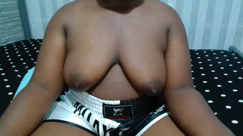 Snapshot of ebony_sabrina chatting on April 20, 2026, 7:59 pm Sabrina online show from April 20, 2026, 7:59 pm