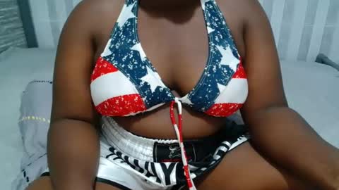 Snapshot of ebony_sabrina chatting on April 23, 2026, 7:05 pm Sabrina online show from April 23, 2026, 7:05 pm