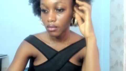 Snapshot of ebony_slimgirl2 chatting on October 23, 2025, 8:13 am Ebony-slimgirl2 online show from October 23, 2025, 8:13 am